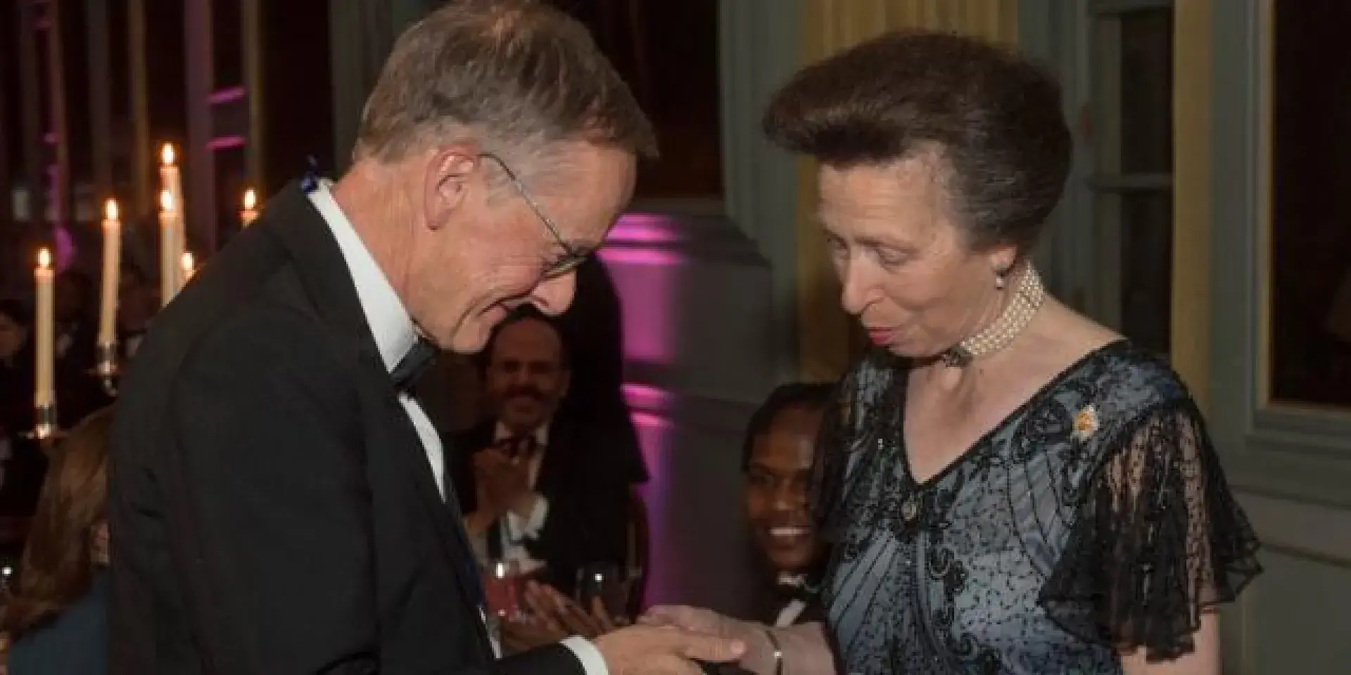 Charles ffrench-Constant receives Chancellor's Award for Research